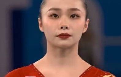 开云平台-体操女神芦玉菲：比刘璇还美，25岁悄然成妈妈，孩子父亲竟是他！|全运会|亚运会|运动员|赛场|粉丝_新浪体育_新浪新闻